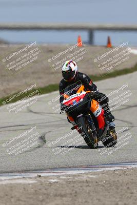 media/Mar-22-2025-TrackDaz (Sat) [[0456df0c41]]/Group B/Session 3 (Outside Grapevine)/